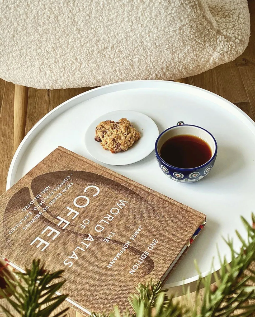 dc poznaj nas stol edited